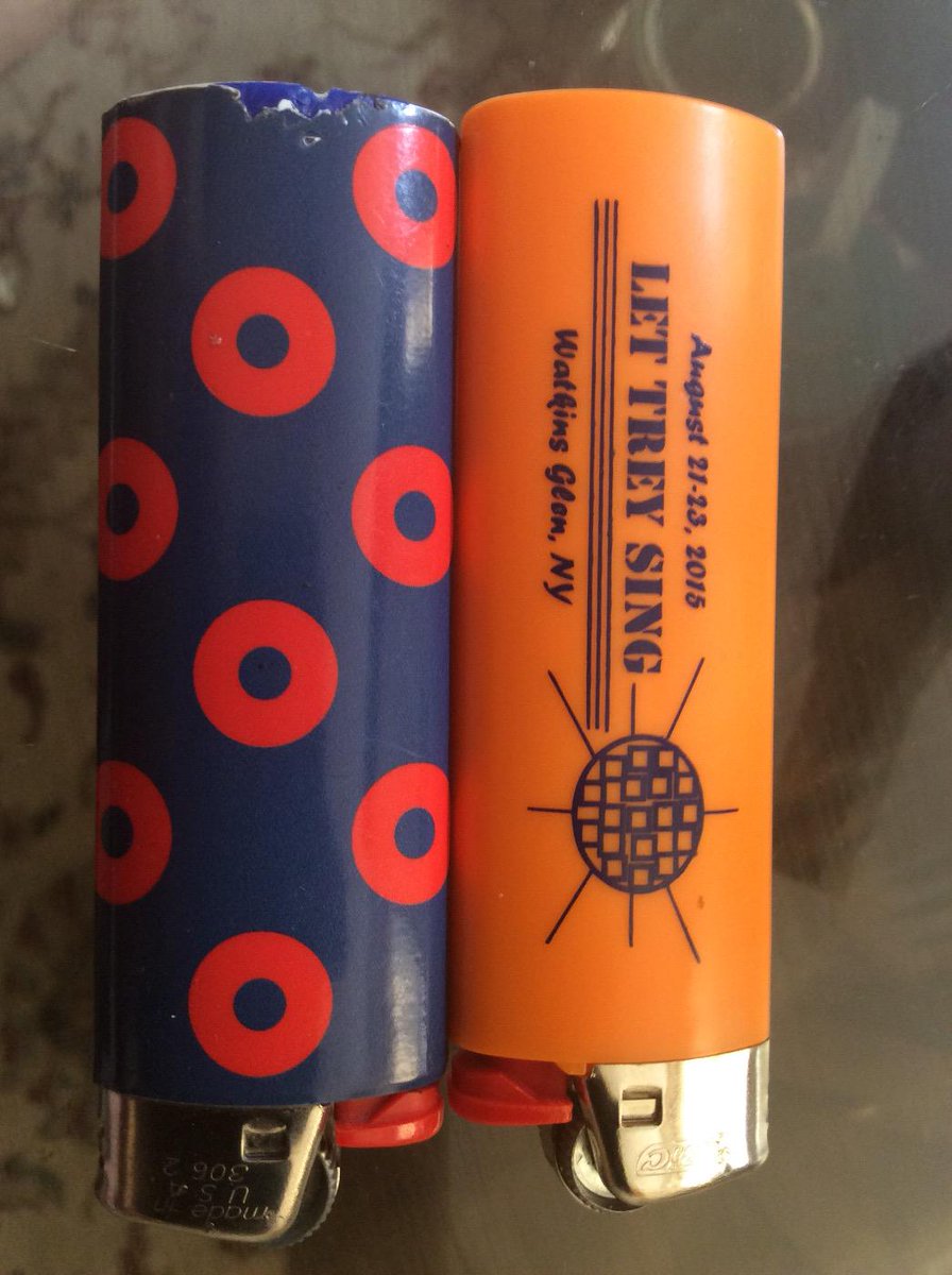 HeadspaceMag's tweet photo. Missing @phishmagnaball @PhishatTheMann @phish #lettreysing #donutsforbreakfast http://t.co/jd6301QfxR