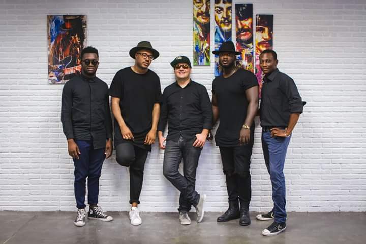 #LiveShows a presto in tutta italia!! With ma crew <a href="/Ajainoojoel/">aj200</a> n <a href="/jiggy_numero1/">DON JIGGY</a> #MusicEducation #MusicIsLife