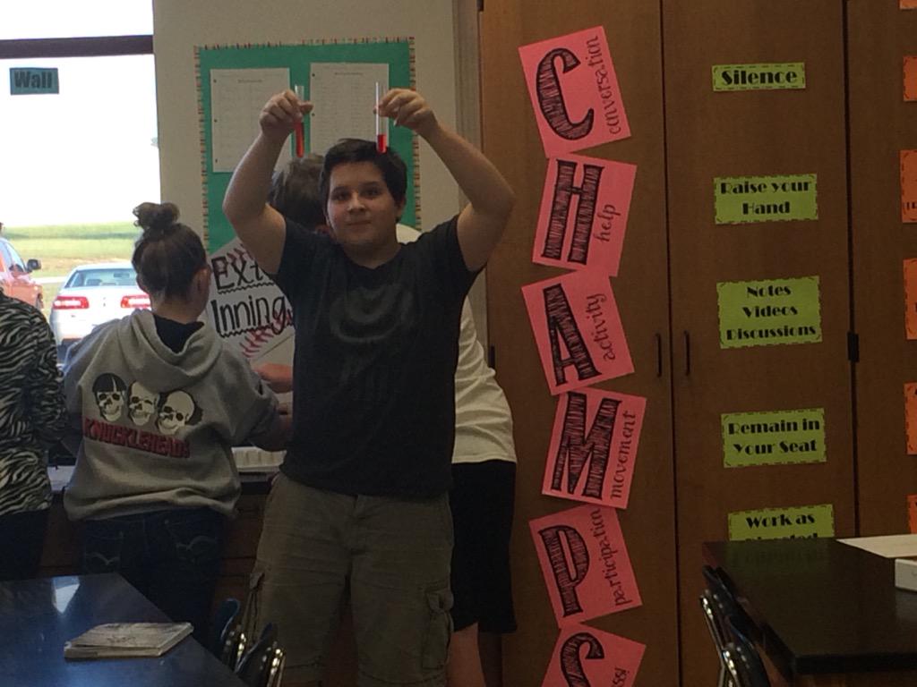 We love science yes we do. We love science how about you?