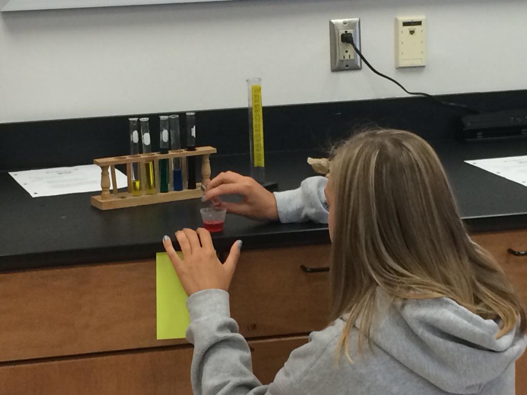 Having fun today in science 😎