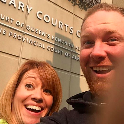 WeinbergerLaw's tweet photo. Couple's Viral #DivorceSelfie Shows Us How to #CoParent Right http://t.co/wjPGBSkS0w Read more http://t.co/qN3Poty2mC http://t.co/VQ0oBpilpu
