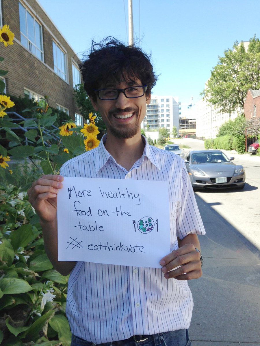 RightToFoodCA's tweet image. &quot;A #basicincome means more healthy food on the table.&quot; What does it mean to you?#eatthinkvote cfccanada.ca/news/giving-ca…