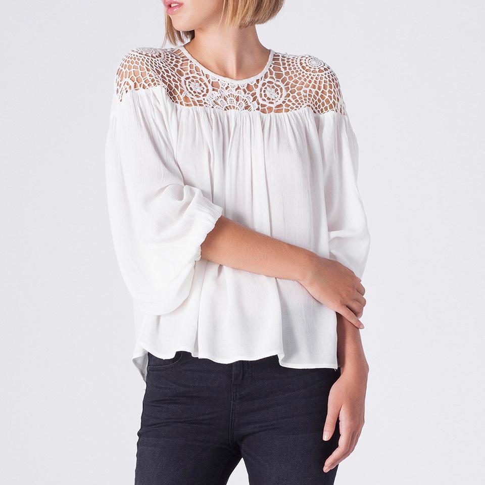 BLANCO_1960's tweet photo. BOHO <3 • NEW styles now available in stores #thiswiththat #suiteblanco → http://t.co/pdGK2O528v http://t.co/Bl7XhHqv8s