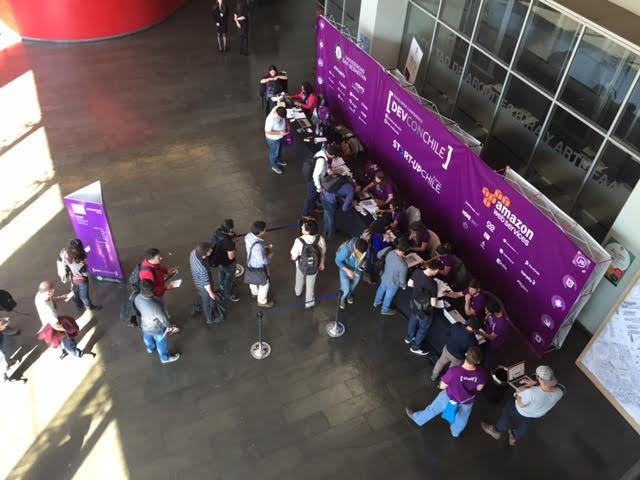 DevConChile's tweet image. Y ustedes ya llegaron? #EnDevConCL