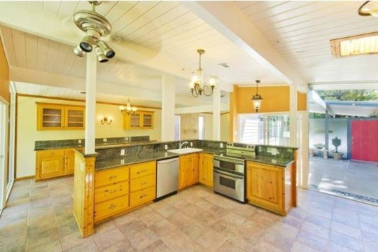 A "Room by Room" Eichler Renovation - Makeover via <a href="/AptTherapy/">Apartment Therapy</a> bit.ly/1M0bMEG #YLiving