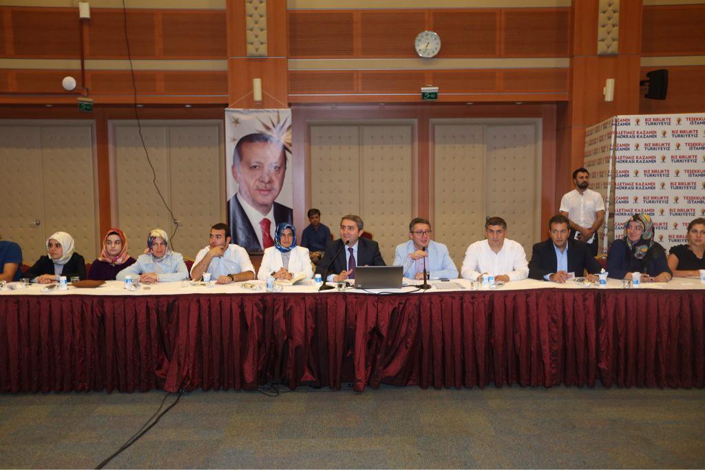 SelimTemurci's tweet photo. 3 Kademe İl��e Teşkilat Başkanlarımızla bir araya geldik. Teşkilatımız her zaman hazır ve kararlı. http://t.co/A3Sv9ul57R