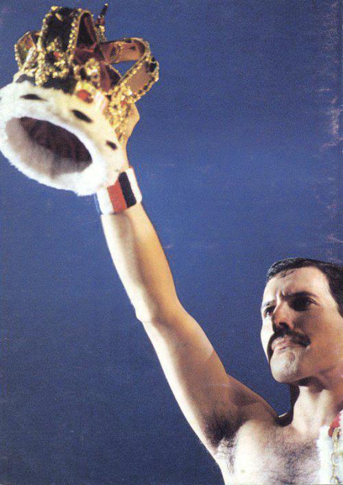 teenfcknspirit's tweet photo. " I won't be a rock star. I will be a legend."

#HappyBirthdayFreddieMercury
#FreddieMercury http://t.co/zkC51saDmK