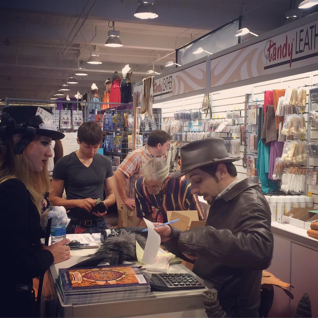 tandyleather's tweet photo. Busy day for Tandy Leather at #DragonCon!  Lots of incredible costumes have passed through today! #DragonCon2015 http://t.co/4S8qqdNZD0
