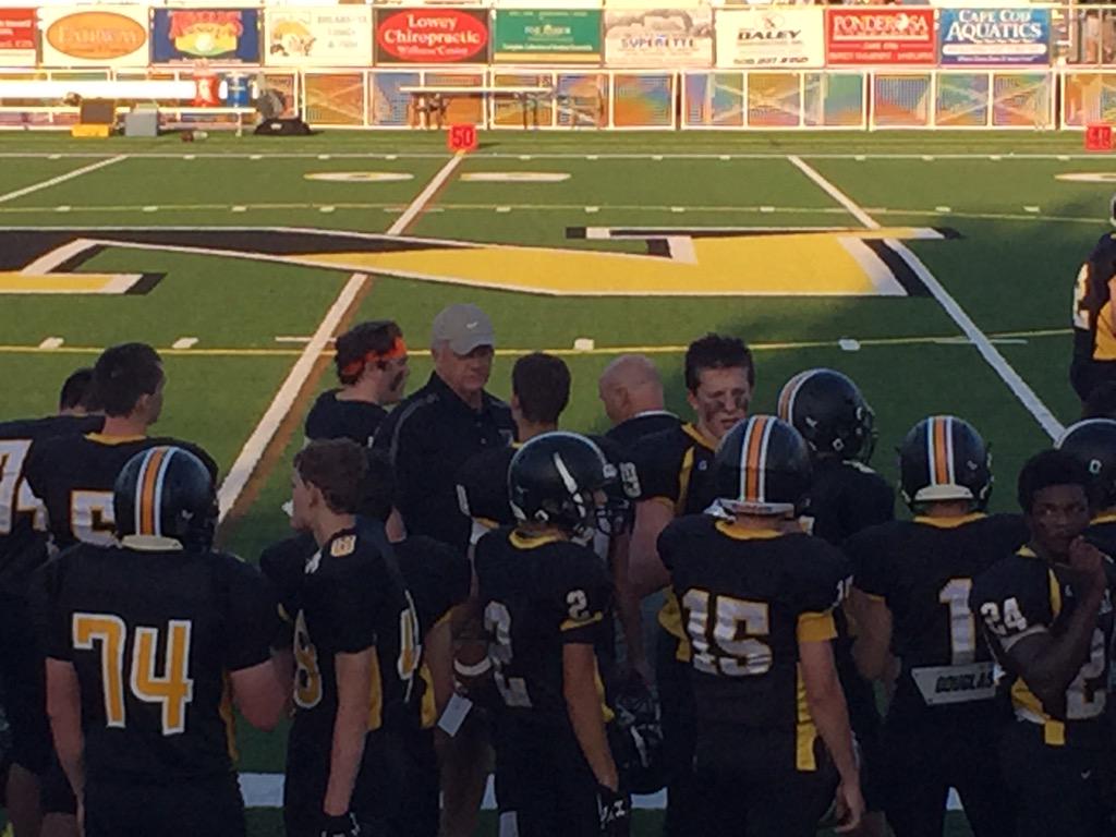 WesleySykes_'s tweet photo. Mike Sherman, fmr #NFL & #TXAM coach, w/his Nauset Warriors in preseason scrimmage. #CapeCodFootball http://t.co/3LMIO9wbhH
