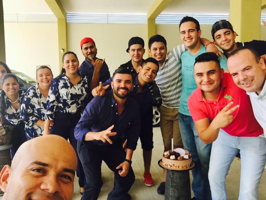 Alex impacto tweet media