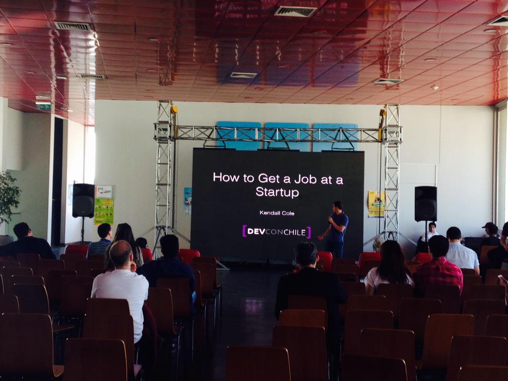 FranLasagna's tweet image. Quieres trabajar en una startup?Ven al 8vo piso a la charla &quot;How to get a job at startup&quot; d Kendall Cole #EndevConCL