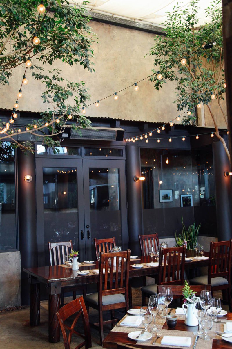 A private party under the lights is the best way to bring loved ones together! #eventplanning #eventplanner #la