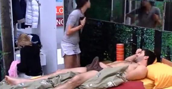 Flappyy_'s tweet photo. ¿Recordabais las mañanas de @gh14oficialigor en GH14?
RT: SÍ, COMO PARA OLVIDARSE
FAV:NO, PERO ME GUSTA ENTERARME http://t.co/aDevGdXgua