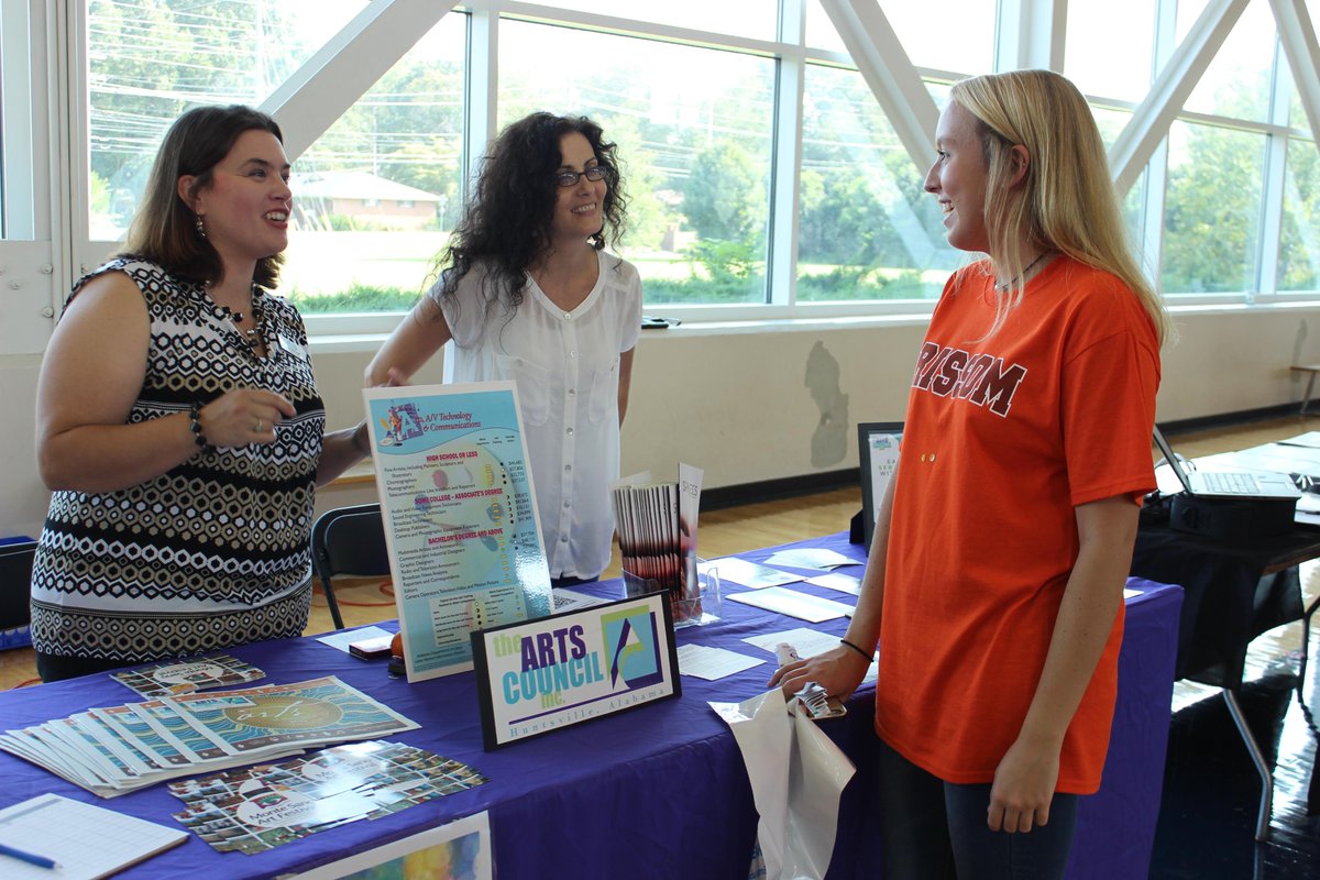 HSVk12's tweet photo. Thank you to Arts Council @artscouncilinc for supporting the College/Career Fair &amp; promoting volunteer opps. #CCCW15 http://t.co/OBIxK5gDza