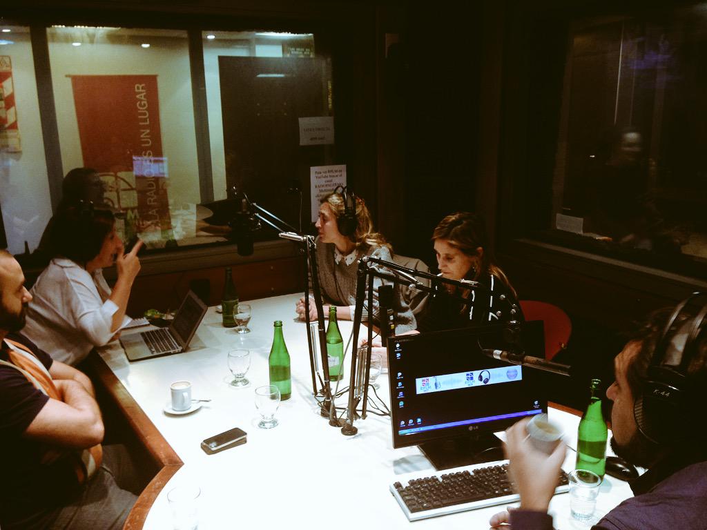 agenciawachs's tweet photo. Acá estamos en #Chefas con el clan @picurba! @MonicaAlbirzu @solenardel http://t.co/cAB64XHRU7