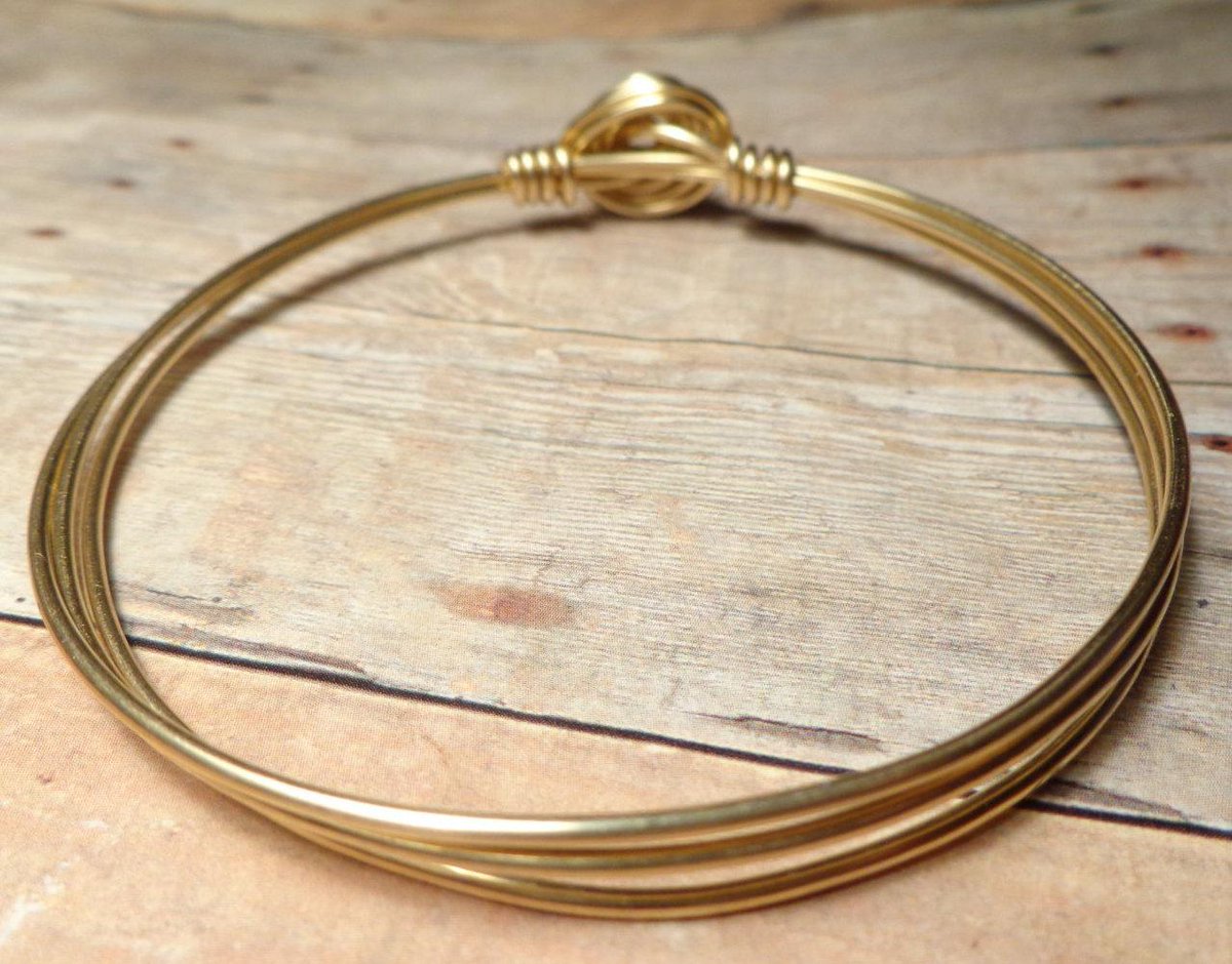 donkatcha's tweet image. Gold Bracelet, Gold Wire Bangle Bracelet, Gold Wire Bracelet, Forge… etsy.com/listing/212370… #DonKatCha #StackBangle