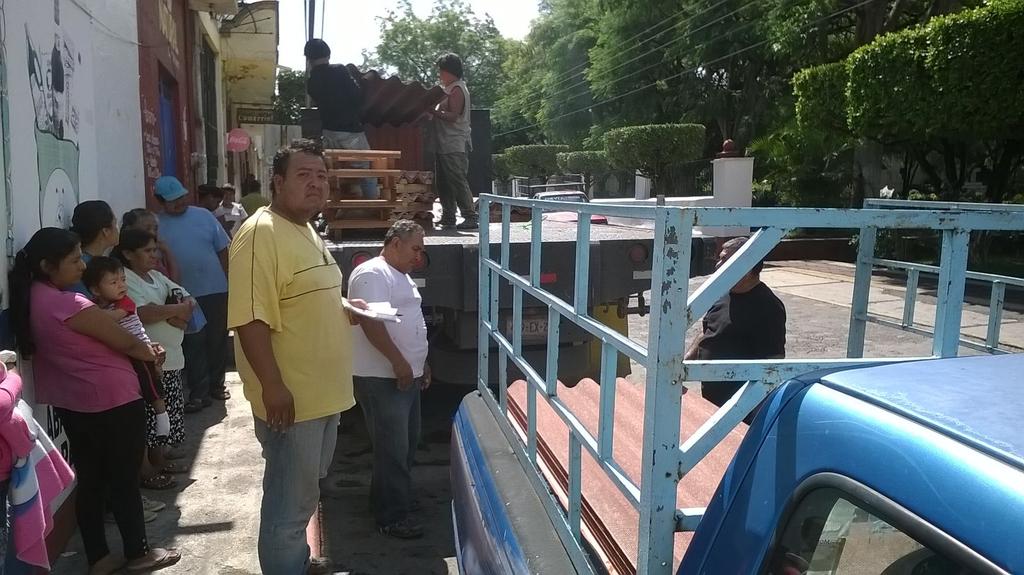 LUCEROLAIZ's tweet photo. Por segunda ocasion llega lamina al municipio de jantetelco morelos, reconociendo el apoyo a la @congregacion_mt http://t.co/EZLM2HXxh4
