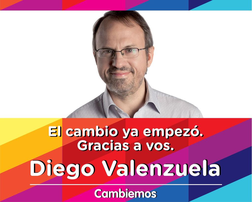 monicalibertad's tweet photo. El cambio ya empezó
 gracias a vos vecino de #3def 
con @dievalen #Cambiemos http://t.co/aaogvDLdjE
