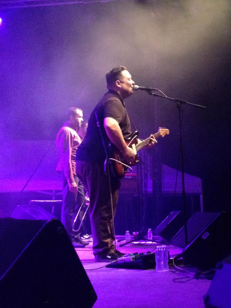 nocturamaseviya's tweet photo. Comienza nuestro fin de fiesta con @The__Teenagers http://t.co/lSWRYcxAfl