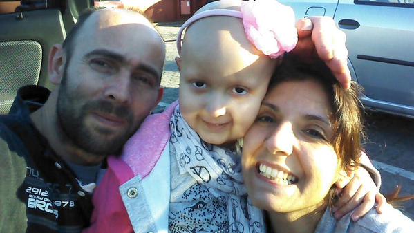 VAMOS EN ORACIÓN X JAZMÍN! TODOS X ELLA! Fuerza chiquita!  <a href="/osvaldolaportok/">O.Laport ACNUR UNHCR</a> <a href="/ViaJuani/">Juana Viale</a> <a href="/luisaalbinoni/">Luisa Albinoni</a> <a href="/gabriela280581/">Gaby</a>