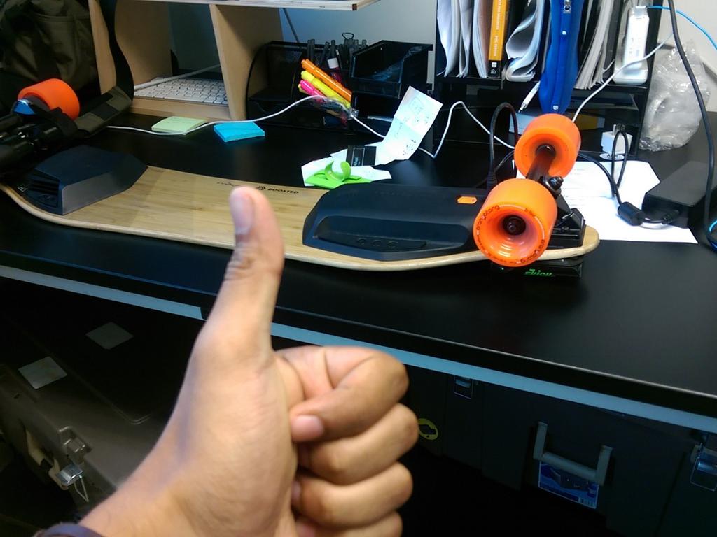 EkiCkCO's tweet photo. @CaseyNeistat Thing one and Thing two http://t.co/KHUcsbBrvy
