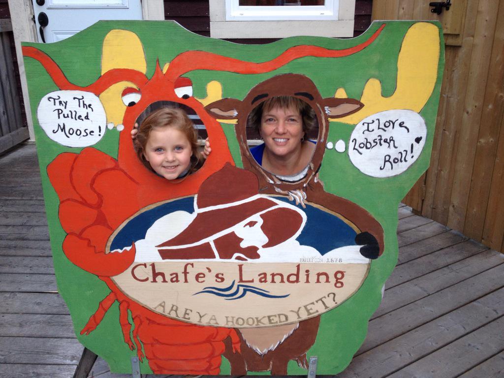 jenniferoldford's tweet photo. #NLsummer #PettyHarbour #havingafeed #chafes http://t.co/oQtnK5ueiI