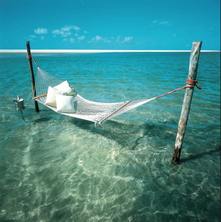 sarahfilley's tweet photo. #ExplainParadiseIn4Words a #hammock above water. http://t.co/1G7btRHb5V
