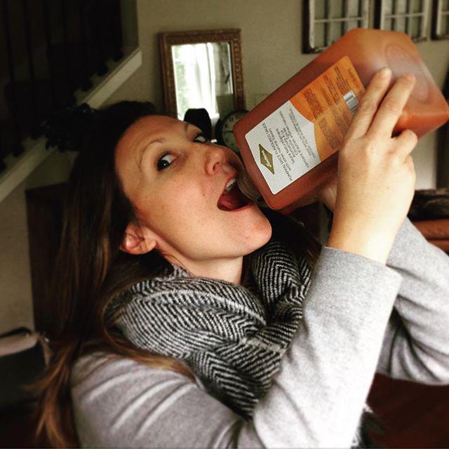 drhynard's tweet photo. HOLY MOLY #pumpkinsyrup from Santa, @sweetgigipdx #deanneeats #THANKYOU #LOVE #pumpkin #… http://t.co/scesXyJwQi http://t.co/uOHzDpEq0p