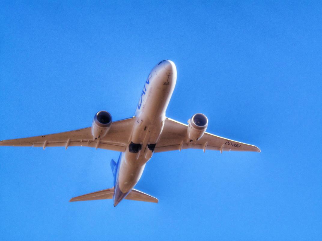 _RafaGalvez_'s tweet photo. Sigamos @Aviation4_Life @tamosans @Essiejosie @VolarEsPasion @SOYQUEMERO01 @cokotoa @FFFerGB @Tolokita @edugoros http://t.co/gVIoiSWlds