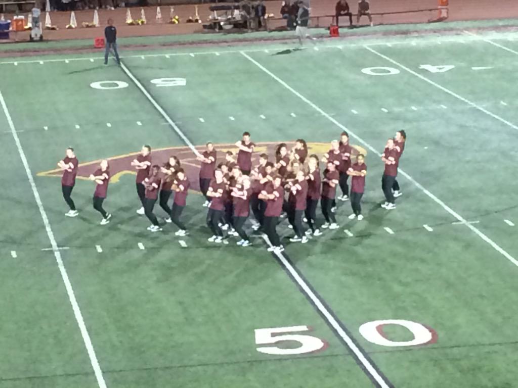 TPHS_FOOTBALL's tweet photo. Bumpin' the half time tunes. #TPDance http://t.co/KNefLWemHE