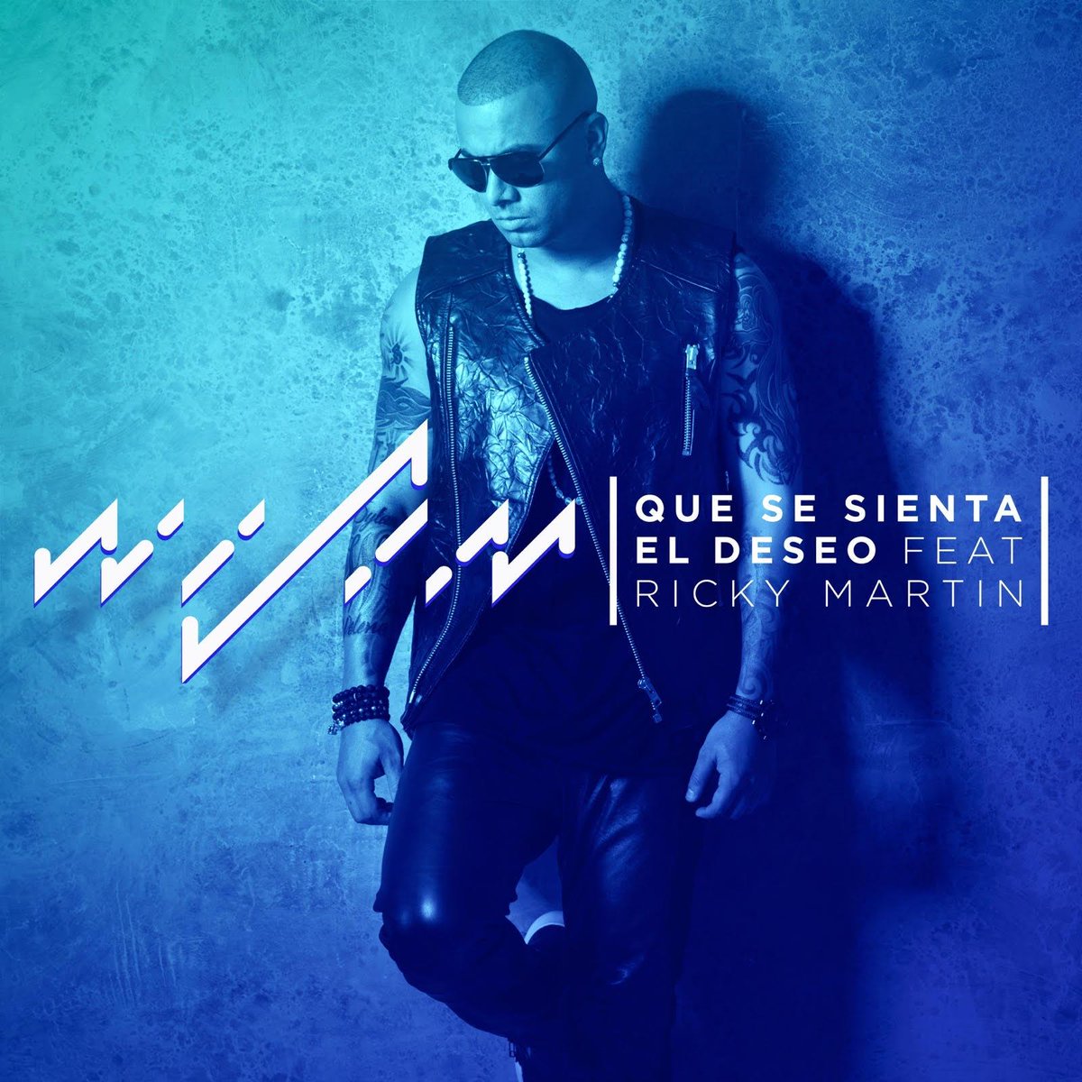 Celebrando el lanzamiento de #QueSeSientaElDeseo de #Wisin @JuanLMorera. Feliz de colaborar. sni.ps/QSSED