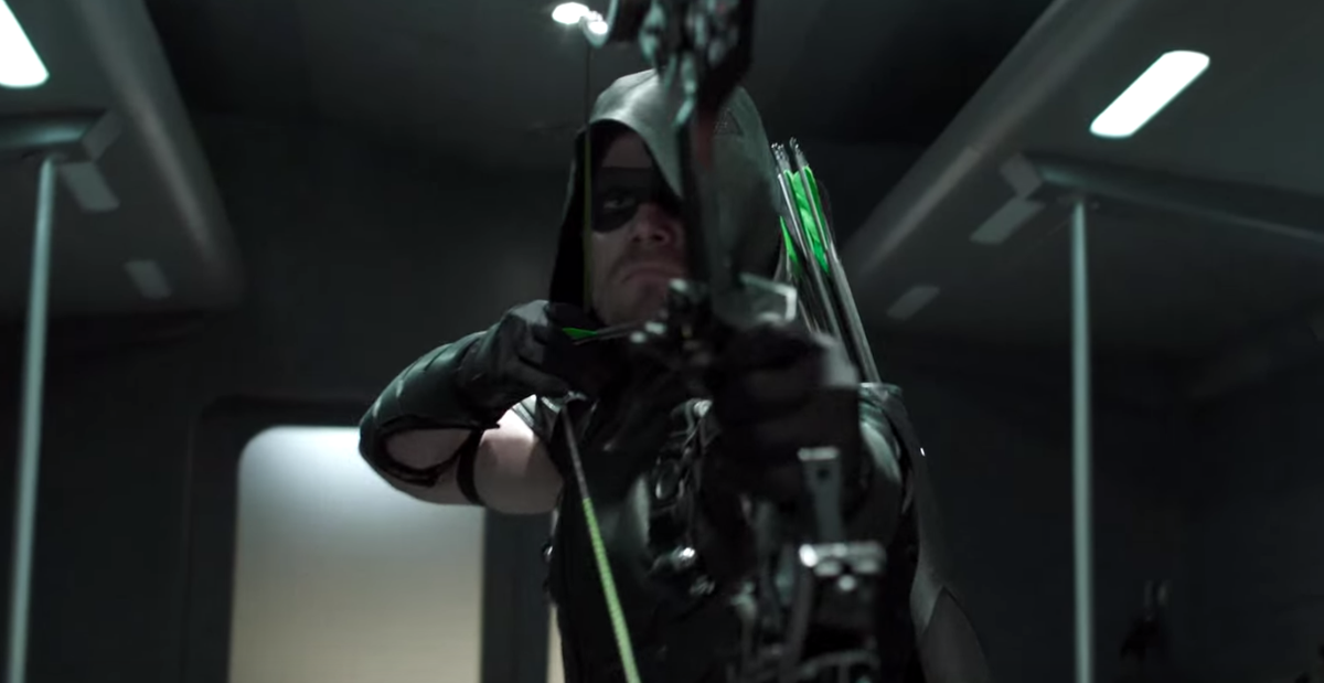 EW's tweet photo. ICYMI: The #ArrowSeason4Trailer dropped today: http://t.co/8cEV5dapoN http://t.co/tv1vfeN0nF