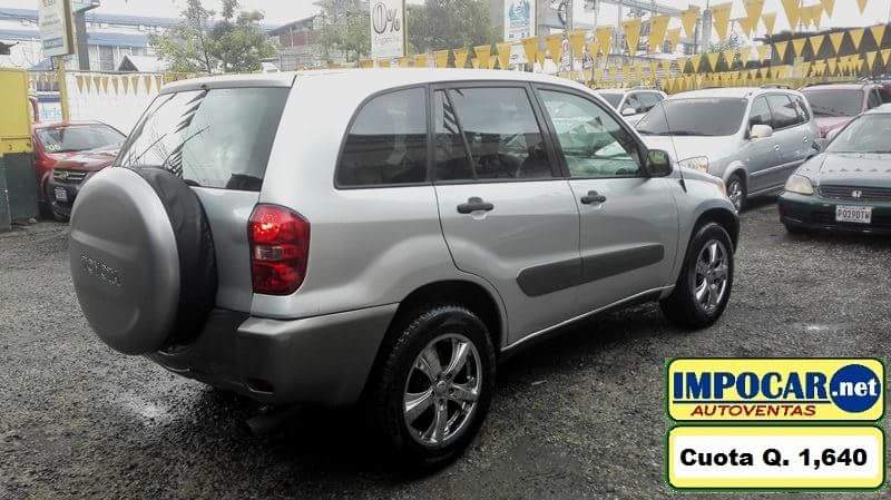 PasionRojaGT's tweet photo. Éste fin de semana aprovecha a ir a #IMPOCAR y sal con tu carro 0% enganche y sin fiador. Ésta Rav4 puede ser tuya--» http://t.co/PZKk4myCXs