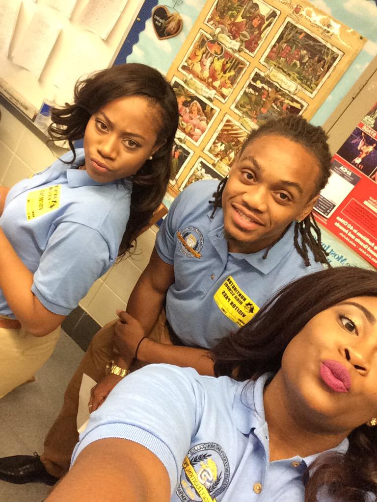 SUJagAMB's tweet photo. Southern University Jaguar Ambassadors In Shreveport recruiting future Jaguars  #SU20 #WeAreSouthern #SUJagAMB 💙💛 http://t.co/yahjNvgdR3