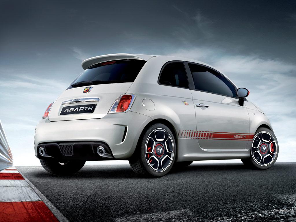 JhonJabir's tweet photo. fiat abarth 500 http://t.co/Ar4Hv7E9zy http://t.co/LMYdZYH70N