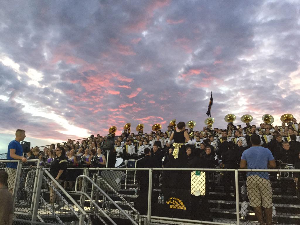 JWMHS's tweet photo. The @JWMitchellBand gets the #Mustangs going as the #Heartbeat of the #Mustangs! #Live4Marching #Live4Mustangs http://t.co/dtE12dGsgg