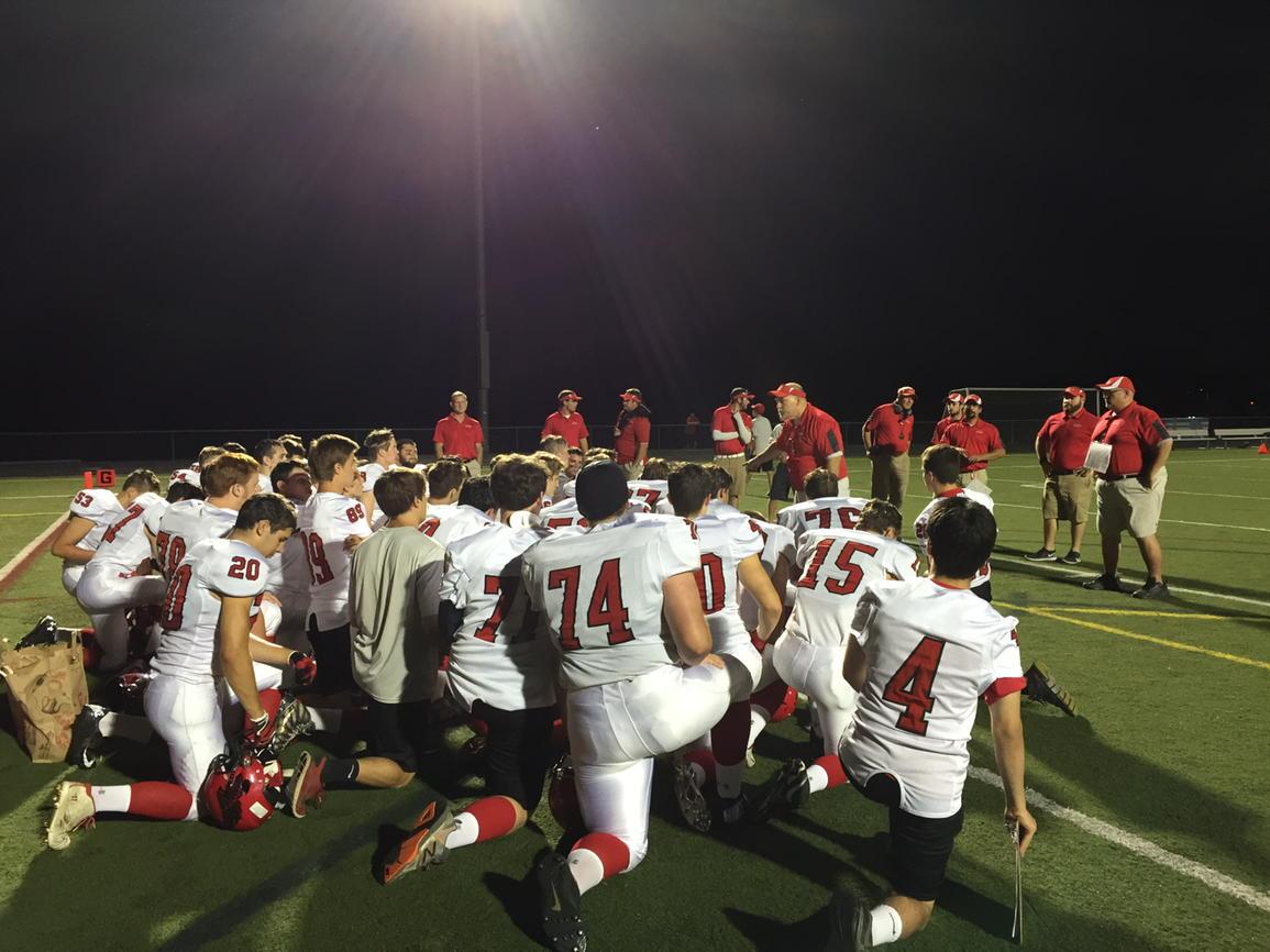 cvuredhawks's tweet photo. Halftime talks...focus, commitment, dedication, play till the final whistle!#RedhawkFB #Redhawkpride http://t.co/jNN4uBD0XL