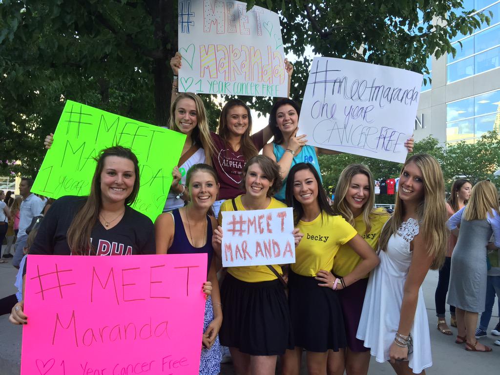 mslebrecht's tweet photo. @taylorswift13 @marandalebrecht #MeetMaranda http://t.co/RWUFEgbbby