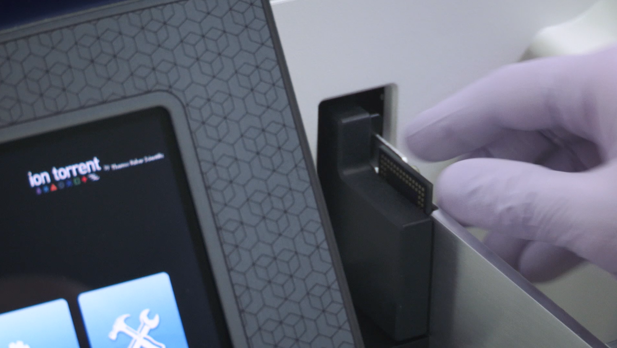 iontorrent's tweet photo. The Workflow: Ion S5 System #ions5 http://t.co/8FYDtb9ksX http://t.co/YtY4eXTVKg