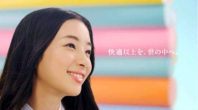 足立梨花の高校は三重で剛力彩芽が同級生 中学校はどこ サッカー好き 芸能人の学歴まとめ