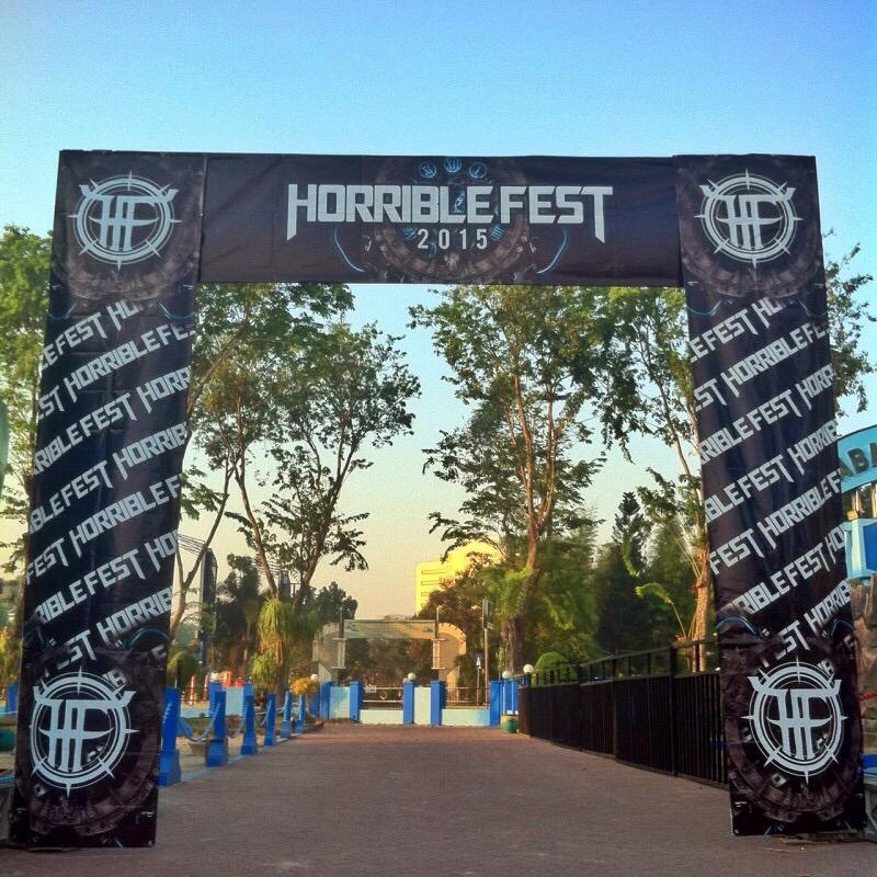 Selamat pagi , jangan lupa datang dan jadikan diri kalian sebagai bagian sejarah perjuangan skena di surabaya !!