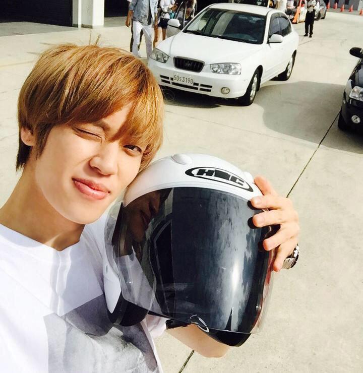 kpop_lips's tweet photo. niel - teen top http://t.co/cXTHc2LCPt