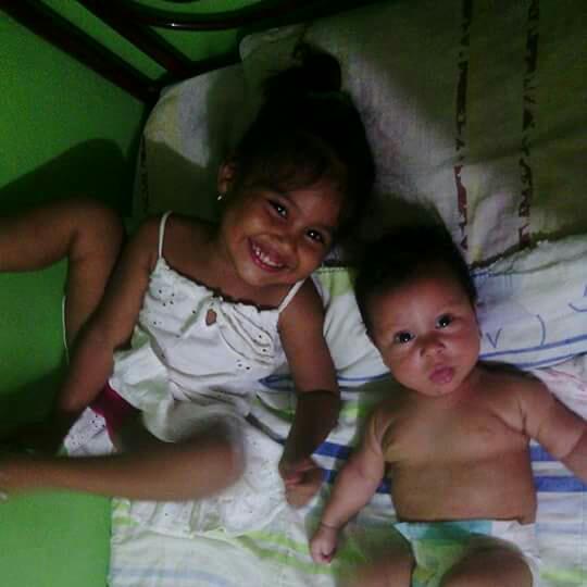marcegelon's tweet photo. Mis sobrinos hermosos.. http://t.co/dmtCL4UxeP
