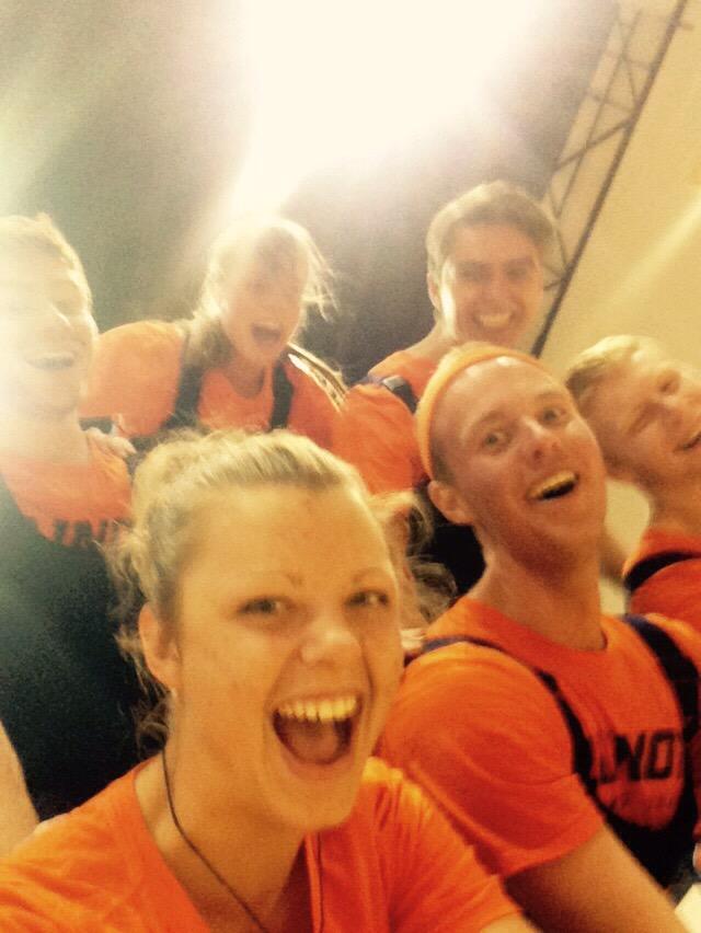 JeremyWall13's tweet photo. @IllinoisBlockI @illini_drumline #raindelayselfie http://t.co/f92xxvbJPG