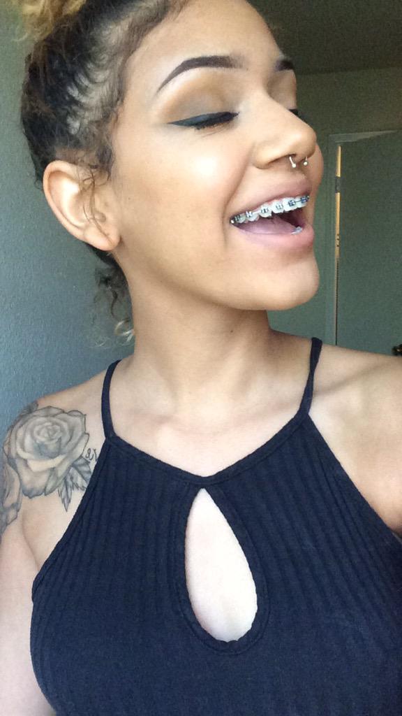 mixbreed_lexie's tweet photo. #Lexie http://t.co/nr6owcCOgr
