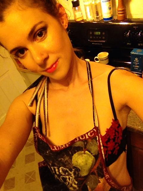 Isobel Wren’s pics and videos