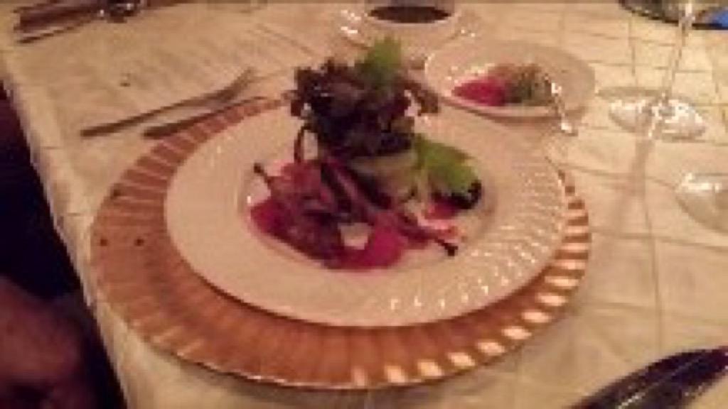 SonterraMembers's tweet photo. Chefs table with chef Mario ! Book a table today !! http://t.co/tGJDeNA3Yf