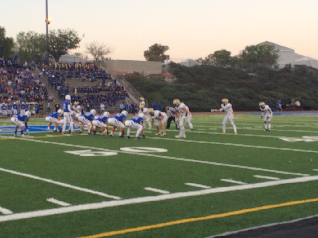 DNHSNighthawks's tweet image. Football at RB! Go Nighthawks!