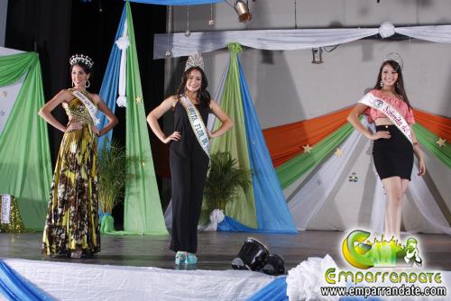 Emparrandate's tweet photo. (+Fotos) Miss Barinas Fashion Models 2015. http://t.co/zj2bXfNV8q http://t.co/UszUgwNqna