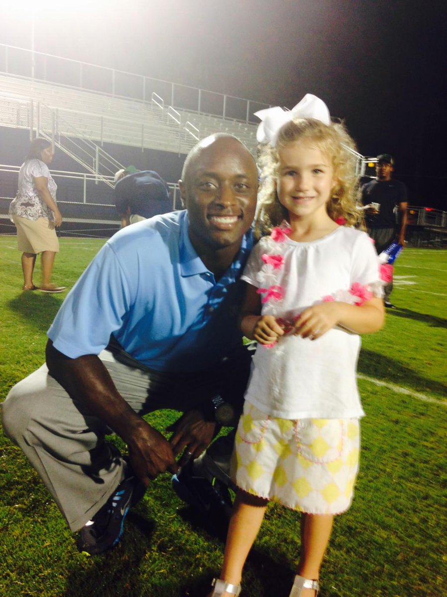 My daughter with UGA great DJ Shockley after Newnan's big win! I'm lovin it! #SZon2